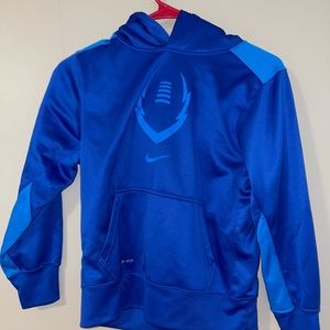 boys nike sweatshirt